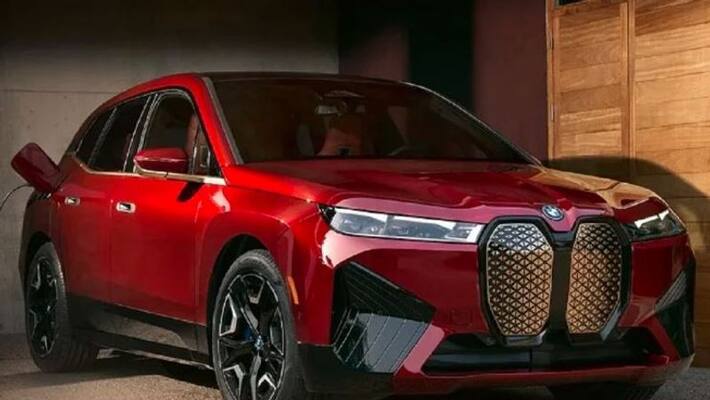Global luxury car sales BMW leads global market as Mercedes sales dip Global luxury car sales BMW leads global market as Mercedes sales dip