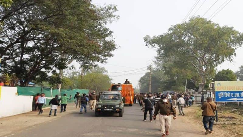 MP Bhopal Group Captain Varun Singh Funeral cremated tributes with military honors Bairagarh Muktidham News and Updates UDT