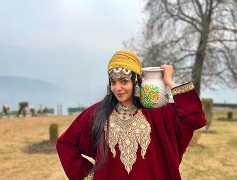 Mollywood Ahaana Krishna enjoys Kashmir sharing beautiful pictures  vcs