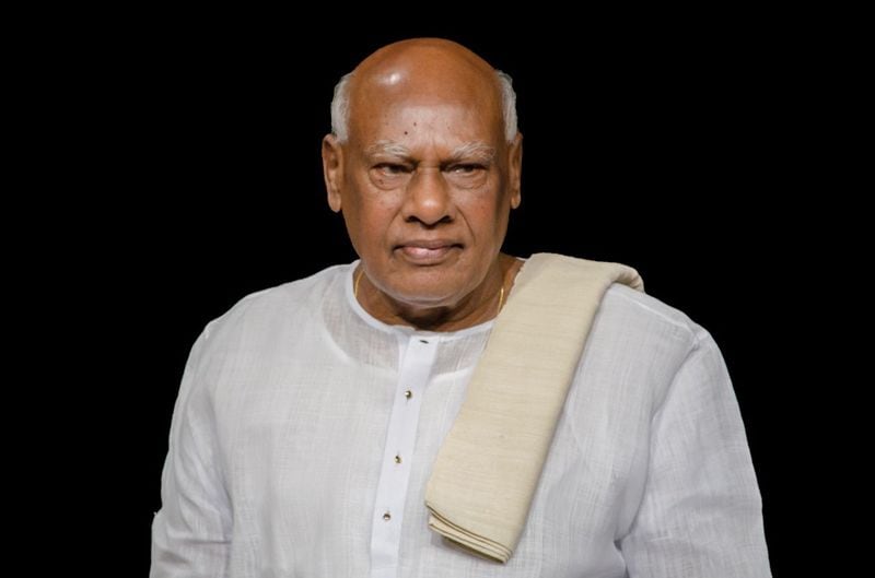 જિંદગીની બાજી હાર્યા આ રાજકારણી