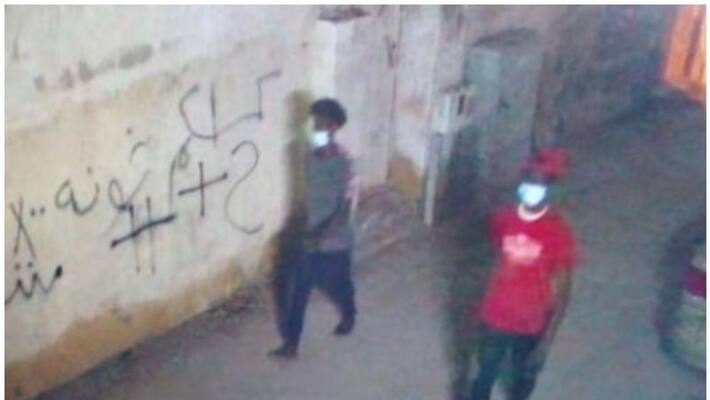foreigner attacked in Jeddah while try to save cat foreigner attacked in Jeddah while try to save cat