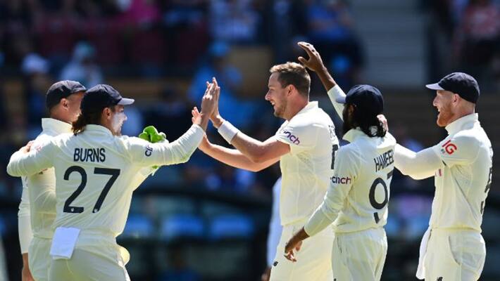 Ashes 2021 22 Australia vs England 2nd Test Watch English pacer Ollie Robinson Bowls Off Spin Ashes 2021 22 Australia vs England 2nd Test Watch English pacer Ollie Robinson Bowls Off Spin