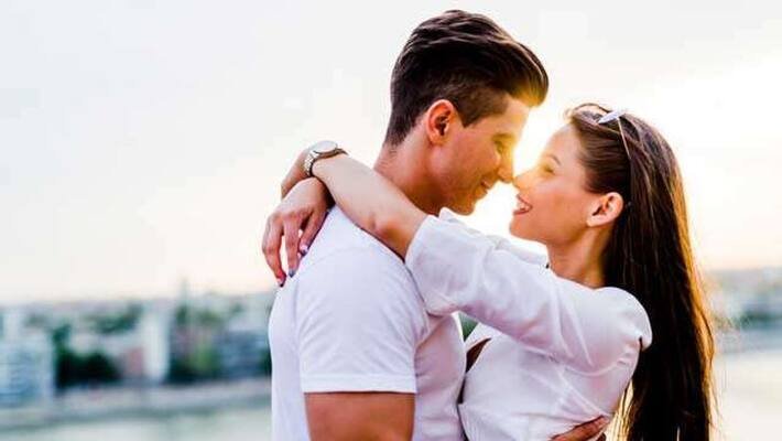 Visit those place with your girlfriend to avoiding the Christmas crowd Visit those place with your girlfriend to avoiding the Christmas crowd