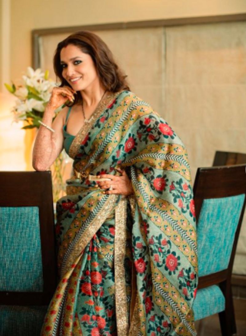 Ankita Lokhande flaunts bridal glow in 80 thousand Rs silk saree with hubby Vicky Jain dpl