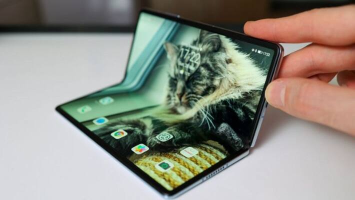Honor Magic V foldable phone may launch in next year Honor Magic V foldable phone may launch in next year