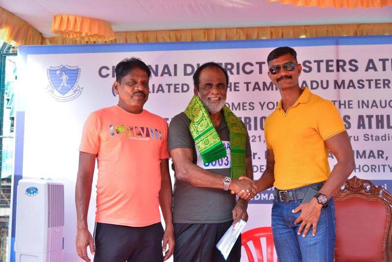 vishal father winning medals sports at age 82 photos goes viral