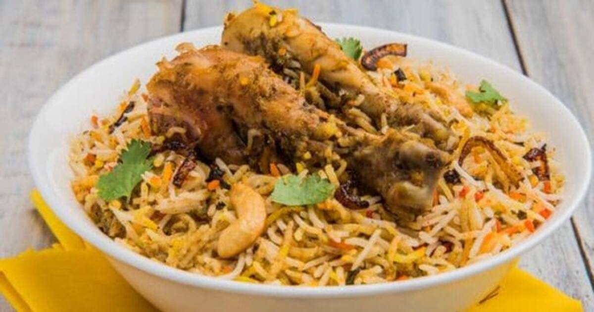 சிக்கன் பிரியாணி சாப்பிட்ட 40 பேருக்கு வாந்தி, மயக்கம்.. மருத்துவமனையில் அட்மிட்..!