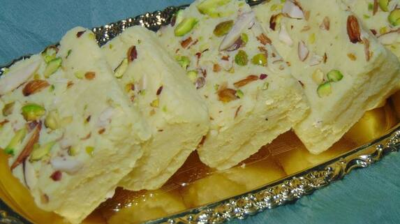 World Milk Day 2023: 5 easiest and delicious recipes to make from condensed milk arb World Milk Day 2023: 5 easiest and delicious recipes to make from condensed milk arb