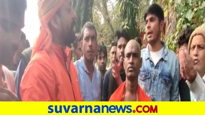 Man From Bihar converted back to Hindu from Muslim After 15 Years pod Man From Bihar converted back to Hindu from Muslim After 15 Years pod