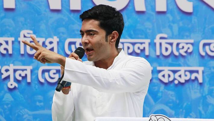 Kolkata : "Amit Shah Biggest Pappu": Mamata Banerjee's Nephew Abhishek Banerjee Kolkata : "Amit Shah Biggest Pappu": Mamata Banerjee's Nephew Abhishek Banerjee