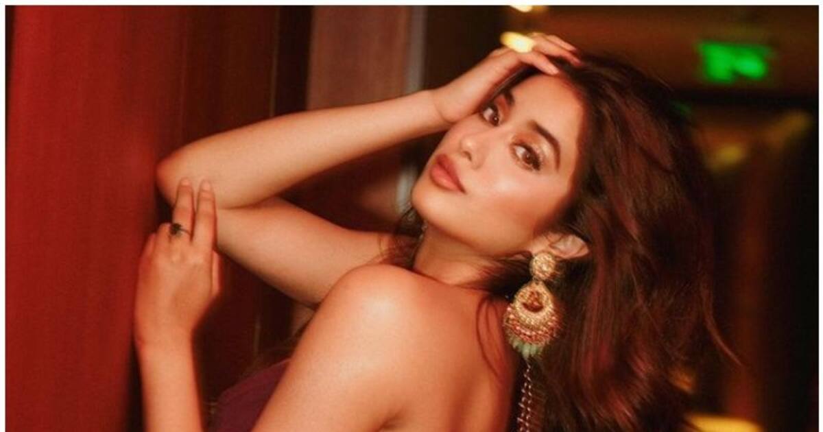 Janhvi Kapoor Latest: பம்பரமாய் சுழன்று.. உடலை வளைத்து நெளித்து படு ஹாட் கவர்ச்சியில் பாடாய் படுத்தும் ஜான்வி