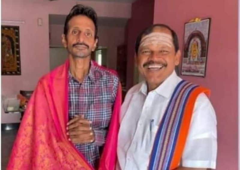 Kishore k swamy and arjun sampath meeting photo viral in social media and h raja maridoss  shipin controversy