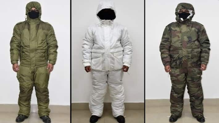 New extreme cold weather military clothing withstands up to minus 50 ...