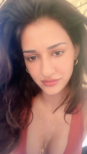 Sapna Chaudhary Porn Video - Pictures: Disha Patani's no-makeup look will SHOCK you; check out her  latest Instagram selfie