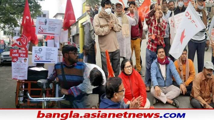 Round Up 2021 Why CPIM not getting votes with Red volunteers Round Up 2021 Why CPIM not getting votes with Red volunteers