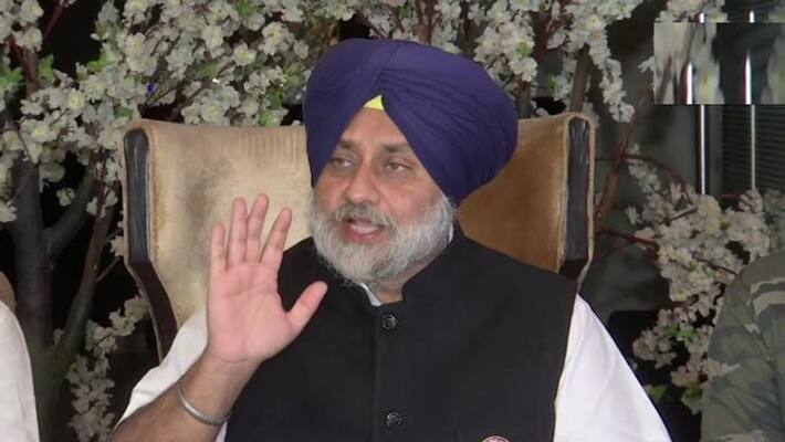 Punjab Assembly Election 2022 SAD Sukhbir Badal attacked AAP for criminal candidate and taunted CM face Bhagwant Mann Allegation CM Channi takes money from distilleries UDT Punjab Assembly Election 2022 SAD Sukhbir Badal attacked AAP for criminal candidate and taunted CM face Bhagwant Mann Allegation CM Channi takes money from distilleries UDT