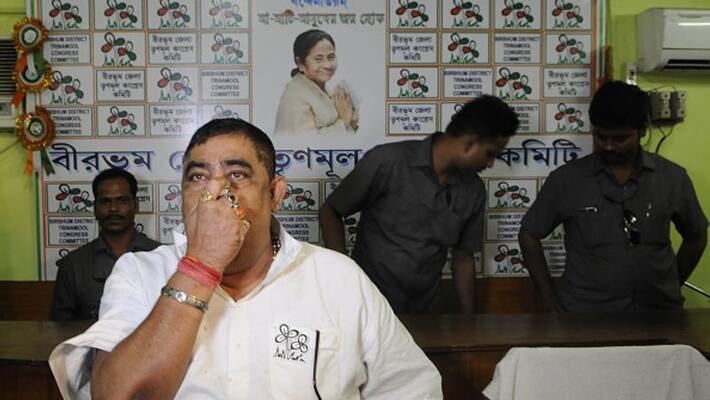 TMC leader Anubrata Mondal not admitted to SSKM, CBI summons on Monday in cow smuggling case bsm TMC leader Anubrata Mondal not admitted to SSKM, CBI summons on Monday in cow smuggling case bsm