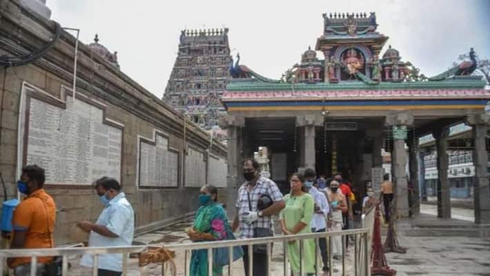 Is it forbidden to go to temples on New Year Sekar Babu, the Minister of Hindu Charities is explaining the question Is it forbidden to go to temples on New Year Sekar Babu, the Minister of Hindu Charities is explaining the question
