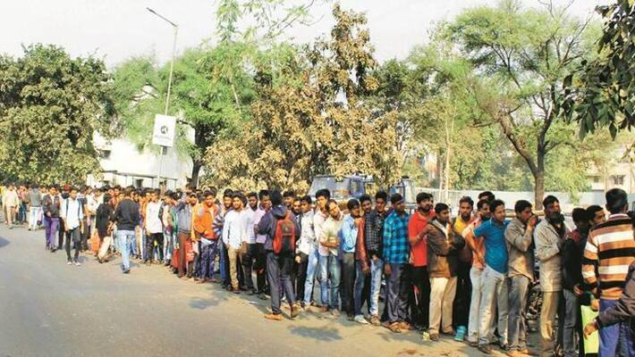 Number of people waiting to register at employment offices in Tamil Nadu Number of people waiting to register at employment offices in Tamil Nadu