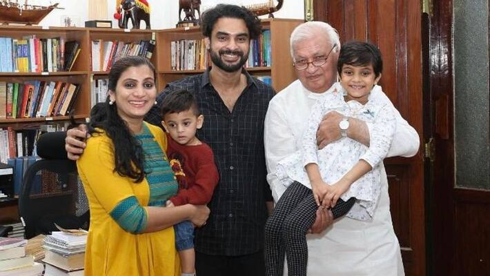 actor tovino thomas and family meet Hon'ble Governor Of Kerala actor tovino thomas and family meet Hon'ble Governor Of Kerala