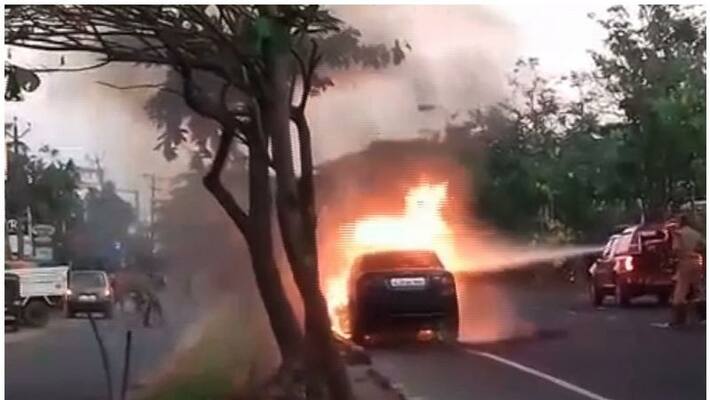 four deaths in vehicle accident in kannur and thrissur four deaths in vehicle accident in kannur and thrissur