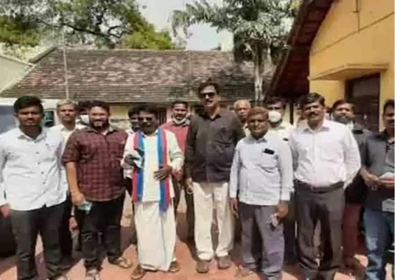 Dharma Sastha Matriculation School in Vilankurichi Coimbatore issue rss and nam tamilar katchi protest
