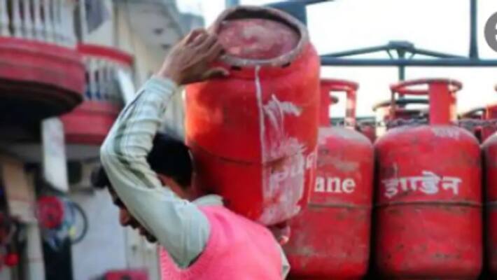 two cylinders free per year announced by gujarat govt two cylinders free per year announced by gujarat govt