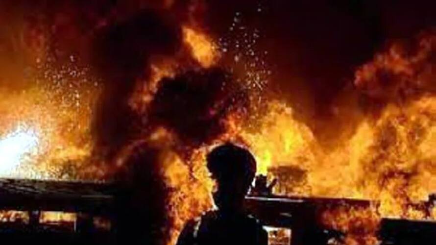 Three Labors Injured Due to Fire Accident in Sugar Factory at Bagalkot grg Three Labors Injured Due to Fire Accident in Sugar Factory at Bagalkot grg