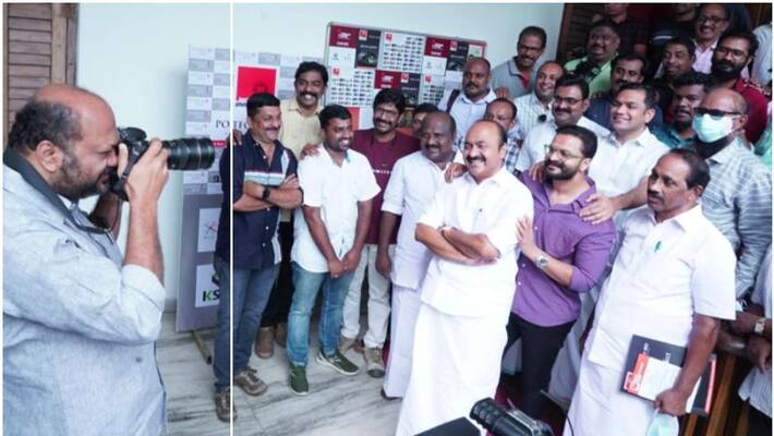 finance minister p rajeev camera click to opposition leader vd satheesan and team finance minister p rajeev camera click to opposition leader vd satheesan and team