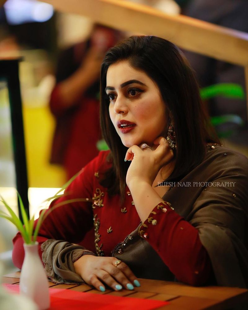 akhanda fame purna looks adorable in maroon color trendy wear