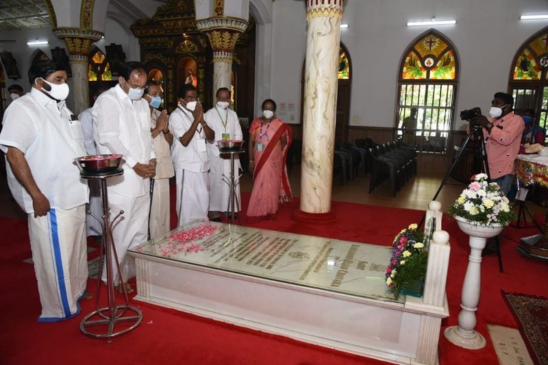 Vice President Venkaiah Naidu's tribute to St Kuriakose Elias Chavara