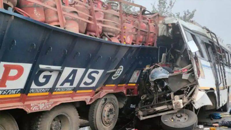 jharkhand pakur road accident ten people killed by truck laden with lpg cylinder hit the bus kpr