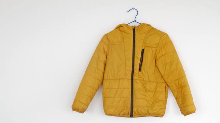 Friends kill youth for Refusing to Share his jacket Friends kill youth for Refusing to Share his jacket