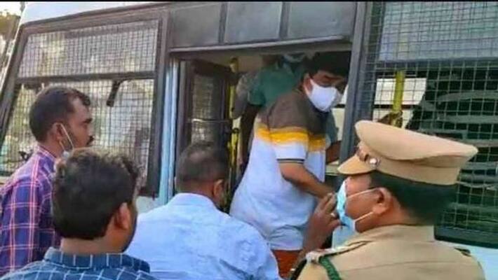 KTR made angry the police .. What is next step of police .. !! Savukku Shankar. KTR made angry the police .. What is next step of police .. !! Savukku Shankar.