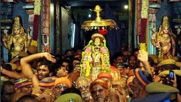 Vaikunda Ekadasi: The public is not allowed to open the gates of heaven .. Parthasarathy temple announcement. Vaikunda Ekadasi: The public is not allowed to open the gates of heaven .. Parthasarathy temple announcement.