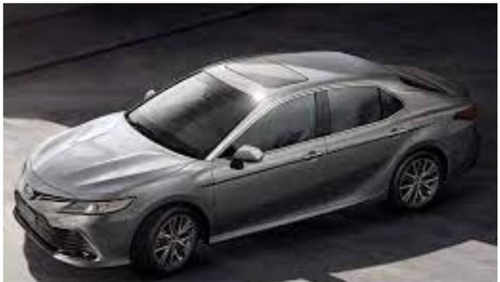 2022 Toyota Camry Hybrid teased 2022 Toyota Camry Hybrid teased