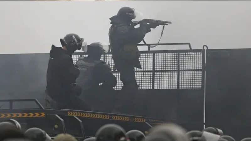 Violence in Kazakhstan against inflation: 18 police personnel killed, 3000 protesters arrested KPA
