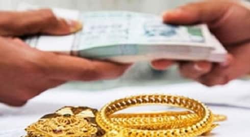 Man Arrested for cheating bank due to fake gold 