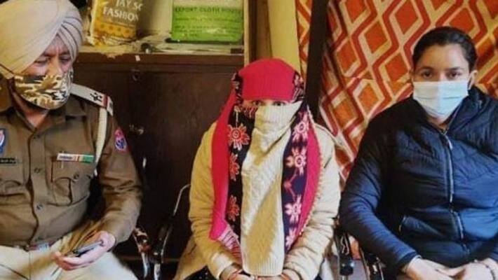 dholpur married woman as going to pakistan to meet boyfriend playing ludo online game make friendship kpr dholpur married woman as going to pakistan to meet boyfriend playing ludo online game make friendship kpr