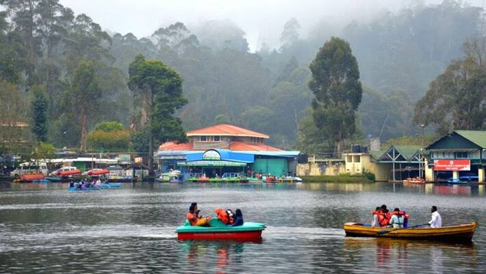 While curfew has been imposed across Tamil Nadu various restrictions have been imposed on visitors to Kodaikanal While curfew has been imposed across Tamil Nadu various restrictions have been imposed on visitors to Kodaikanal