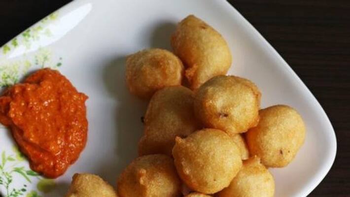 How to make Urud dall Bonda in Tamil How to make Urud dall Bonda in Tamil