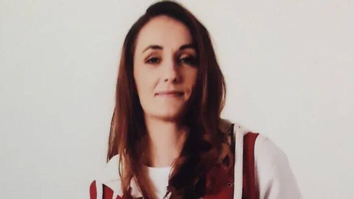 lover killed girlfriend with a knife in UK lover killed girlfriend with a knife in UK