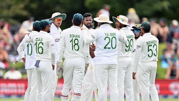 New Zealand vs Bangladesh 2nd Test Watch bizarre incident that created 7 Runs Off One Ball New Zealand vs Bangladesh 2nd Test Watch bizarre incident that created 7 Runs Off One Ball
