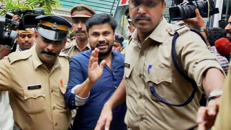Director Balachandra Kumar to give statement against dileep in Kerala actor assault case