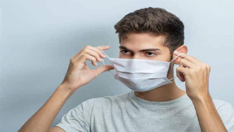 double masks to fight against omicron these experts says