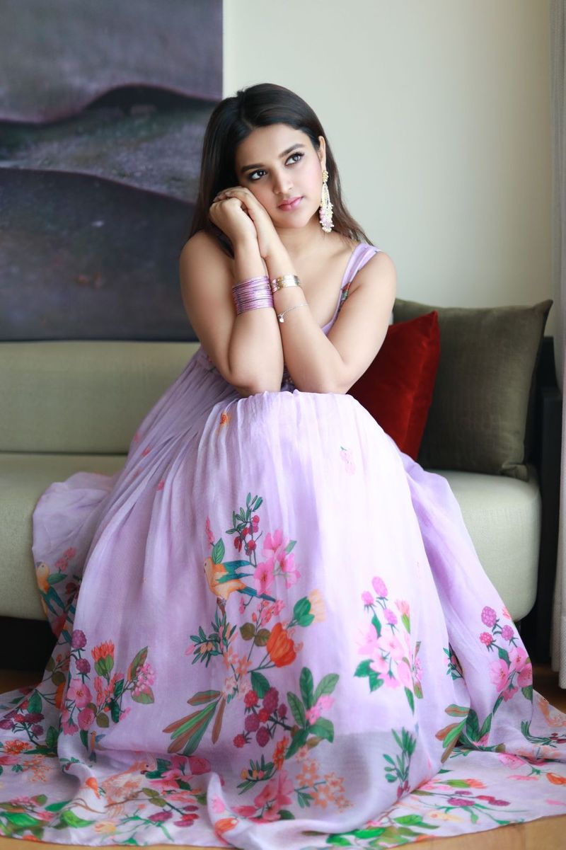 nidhhi agarwal mind block in pink gown cleavage show fans goes festival mood