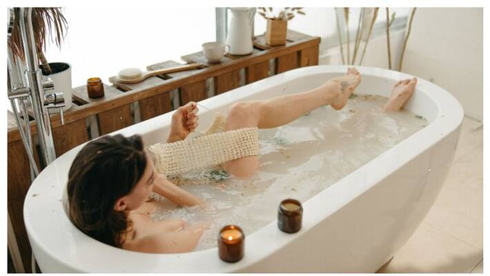 Early morning bathing benefits Early morning bathing benefits