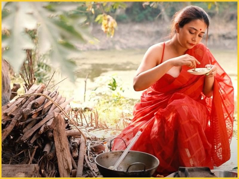 after aloo posto Unique village foods latest hot video goes super viral on social media BRD