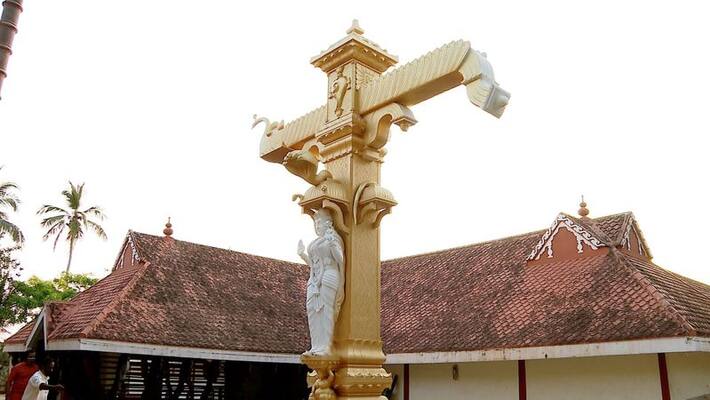 Complaint that the bell tower in the temple is in the shape of a cross Complaint that the bell tower in the temple is in the shape of a cross