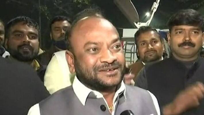 UP Election 2022 Apna Dal S MLA Chaudhary Amar Singh resigns to join Samajwadi Party UP Election 2022 Apna Dal S MLA Chaudhary Amar Singh resigns to join Samajwadi Party